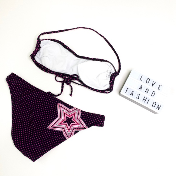 Split Swimwear - Picture 2 of 4